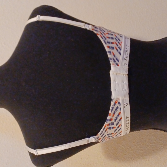 Victoria's Secret bra 32B - Picture 4 of 4